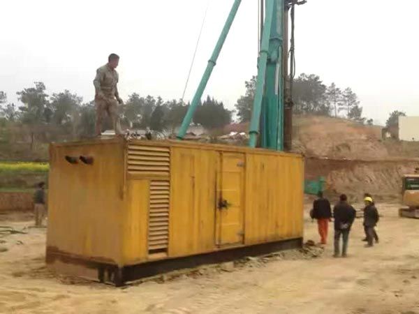 绥芬河如何判断水冷式机油散热器密封件是否需要更换?